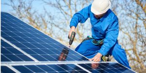 Installation Maintenance Panneaux Solaires Photovoltaïques à Sainte-Lheurine